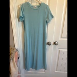 Elegant Blue Midi Dress